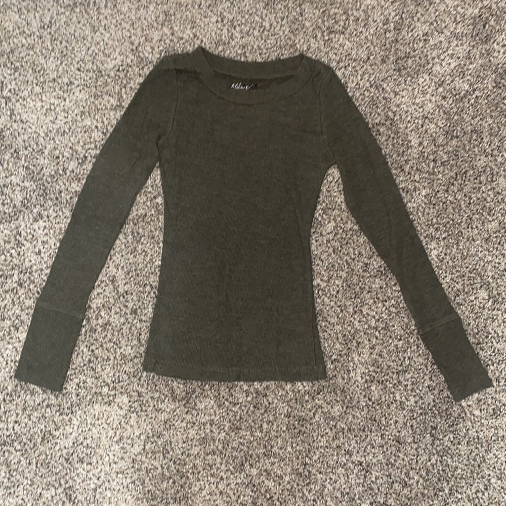 Miley Cyrus & Max Azria  green long sleeve waffle knit shirt
